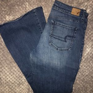 American Eagle Hi-Rise Artist Super Stretch Jeans